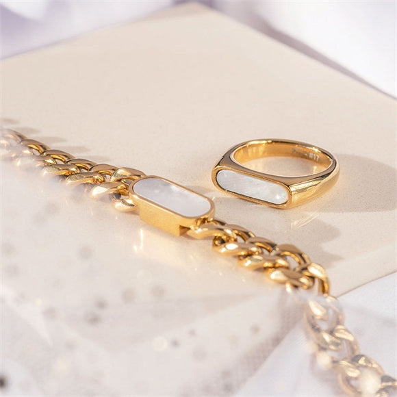 iXXXi FAME Luna Square Ring Set | Nance@Home