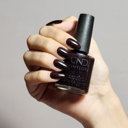 CND VINYLUX MAGICAL BOTANY Collection Winter 2023